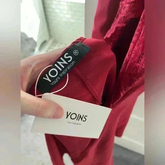 NWT burgundy spaghetti strap lacey back dress size medium - Picture 7 of 7